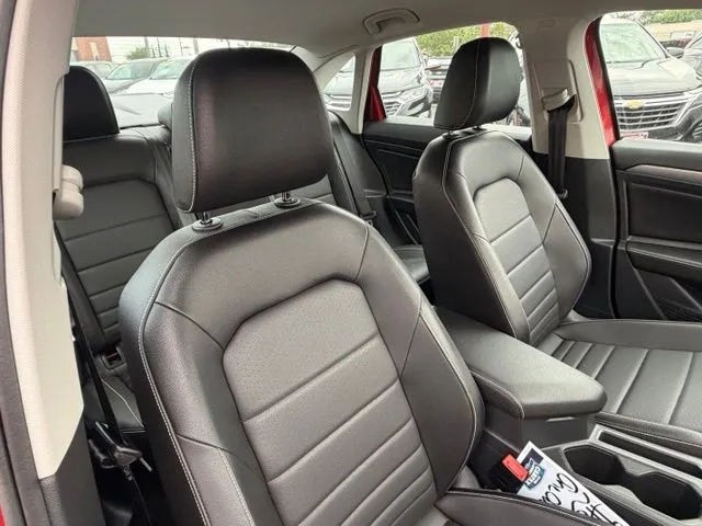Volkswagen Jetta photo 27