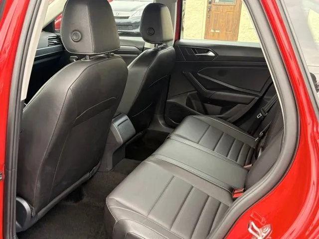 Volkswagen Jetta photo 22