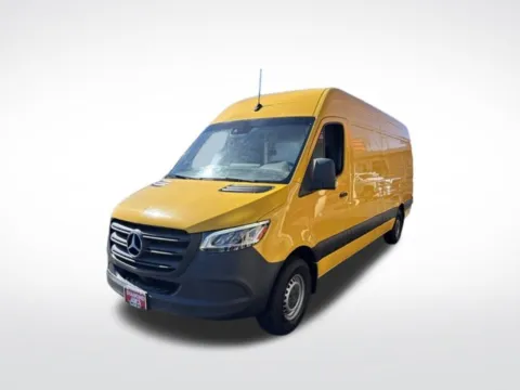Another view of 2021 Mercedes-Benz Sprinter 2500 Cargo 170 WB for sale in Milwaukee, WI at Diamond Jim's Motor Cars