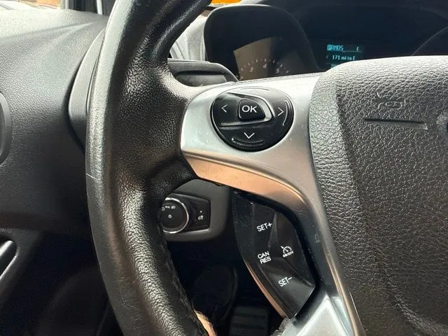 Ford Transit Connect photo 22
