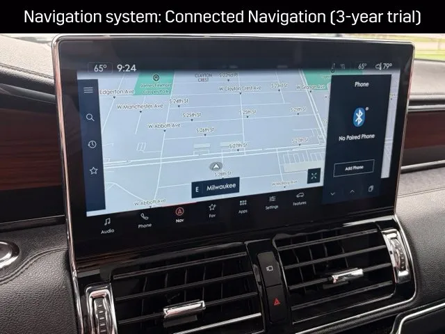 Lincoln Navigator L photo 17