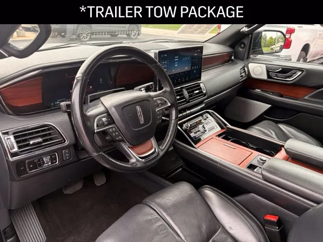 Lincoln Navigator L photo 10