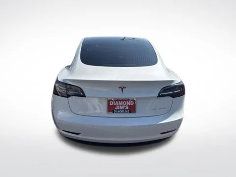 More photos of 2019 Tesla Model 3 Long Range at Diamond Jim's Motor Cars, WI