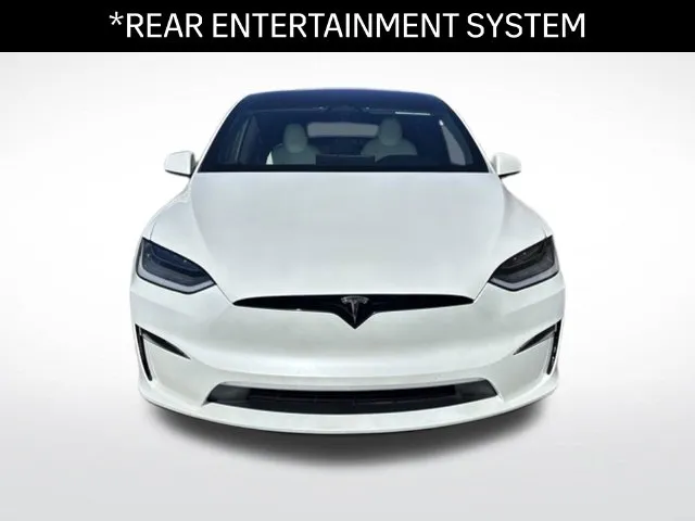 Tesla Model X photo 2