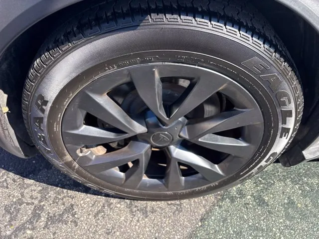 Tesla Model X photo 27