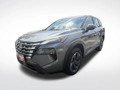 Gray 2024 Nissan Rogue SV for sale in Milwaukee, WI