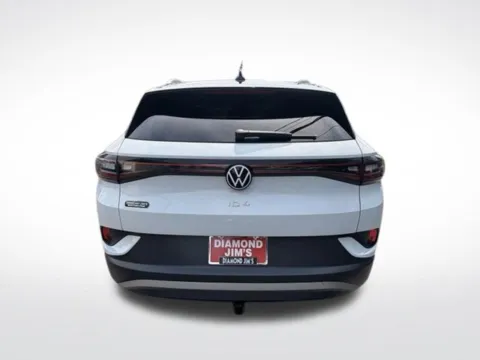More photos of 2021 Volkswagen ID.4 1st Edition at Diamond Jim's Motor Cars, WI