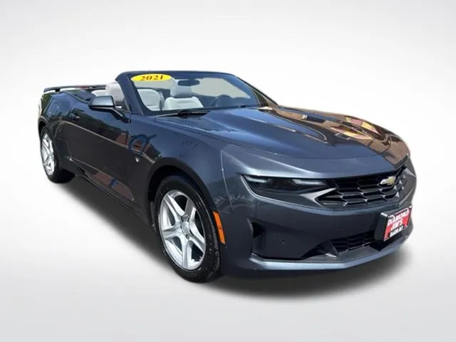 Gray 2021 Chevrolet Camaro 1LT for sale in Milwaukee, WI