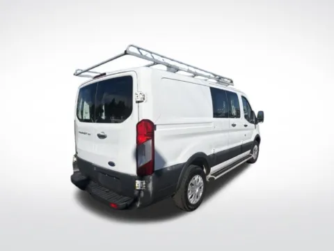 More photos of 2016 Ford Transit-250 at Diamond Jim's Motor Cars, WI