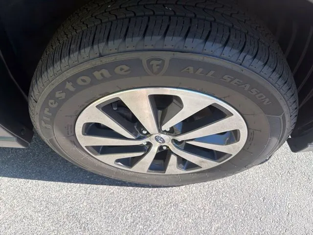 Subaru Outback photo 12
