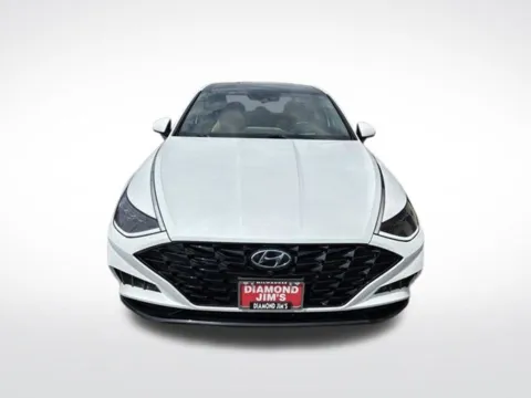 Photos of 2020 Hyundai Sonata Limited for sale in Milwaukee, WI at Diamond Jim's Motor Cars