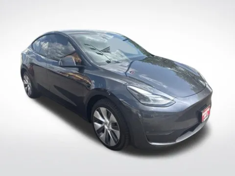 Gray 2024 Tesla Model Y Long Range for sale in Milwaukee, WI