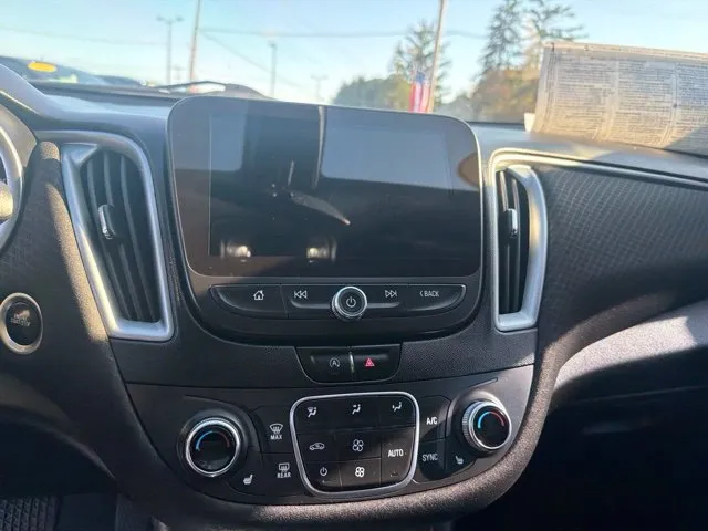 Chevrolet Malibu photo 15