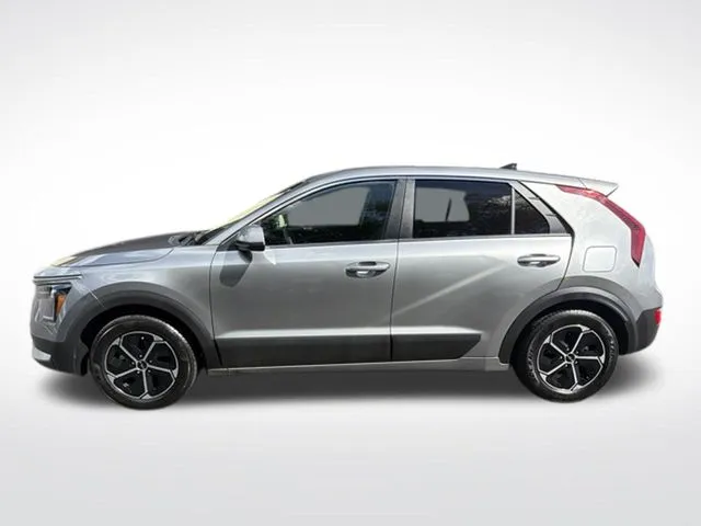 Kia Niro photo 2