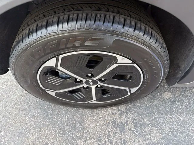 Kia Niro photo 11