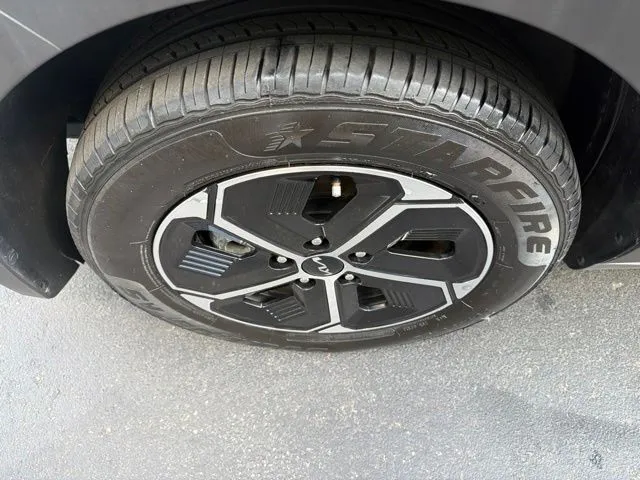 Kia Niro photo 9