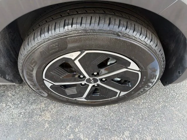 Kia Niro photo 12
