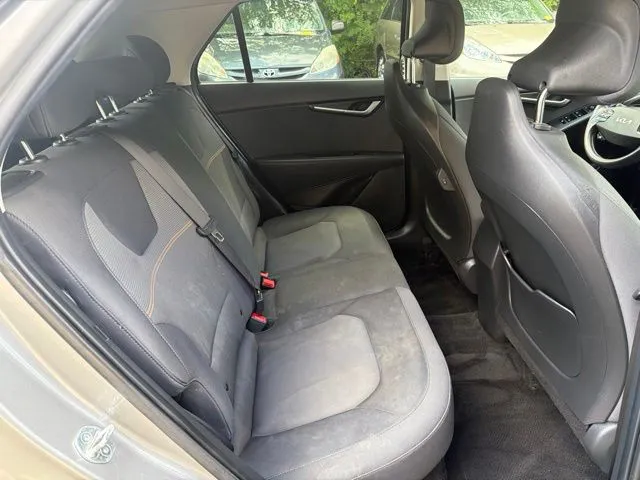 Kia Niro photo 21