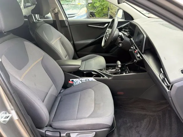 Kia Niro photo 23