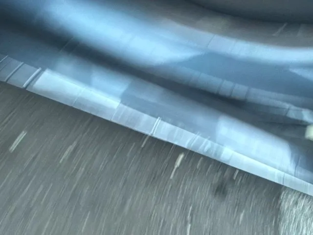 Tesla Model S photo 14