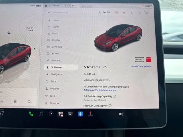 Tesla Model 3 photo 30
