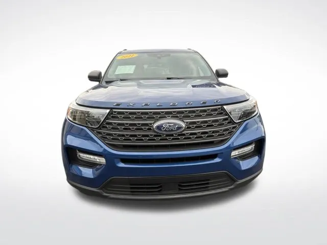 Ford Explorer photo 8