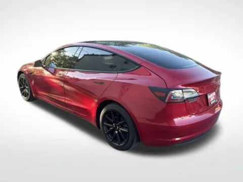 More photos of 2022 Tesla Model 3 at Diamond Jim's Motor Cars, WI