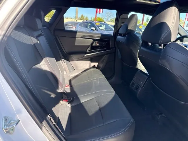 Subaru Solterra photo 21