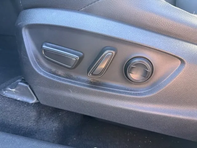 Subaru Solterra photo 13