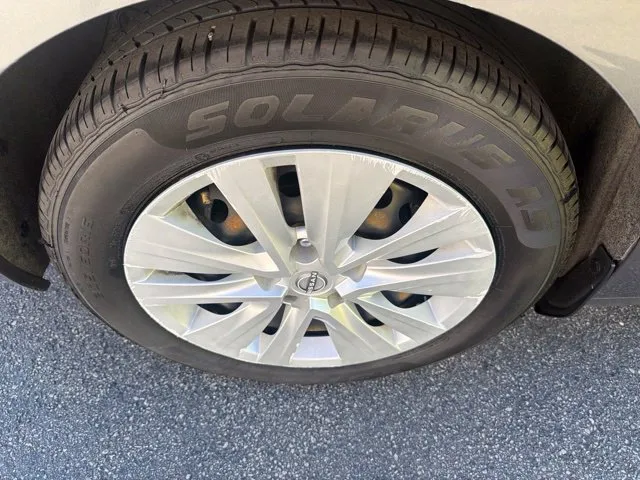 Nissan Sentra photo 22