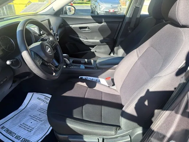 Nissan Sentra photo 9