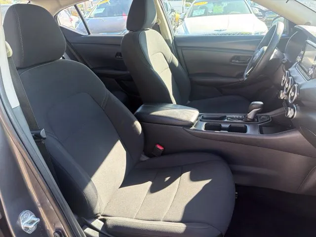 Nissan Sentra photo 19