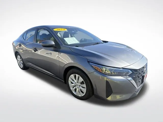 Nissan Sentra photo 7