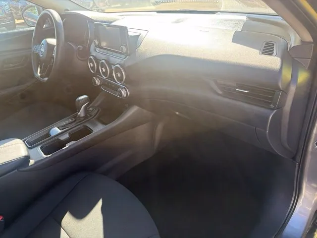 Nissan Sentra photo 20