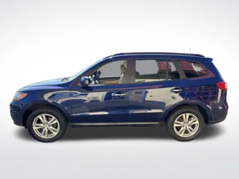 More photos of 2010 Hyundai Santa Fe Limited at Diamond Jim's Motor Cars, WI