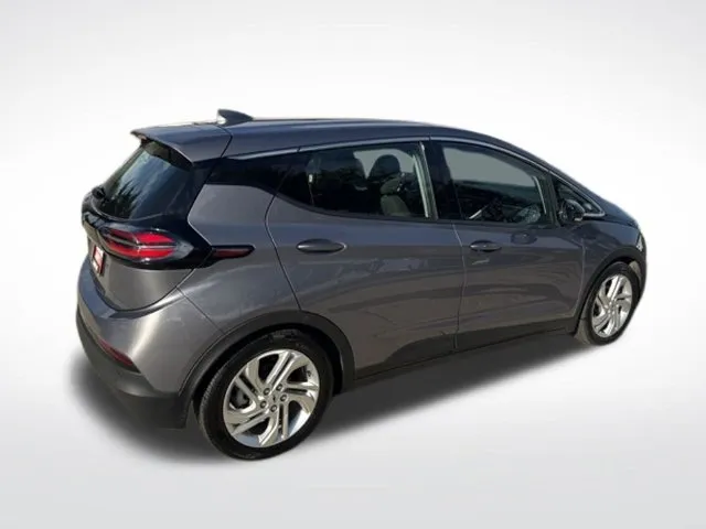 Chevrolet Bolt EV photo 3
