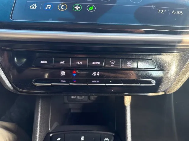 Chevrolet Bolt EV photo 28