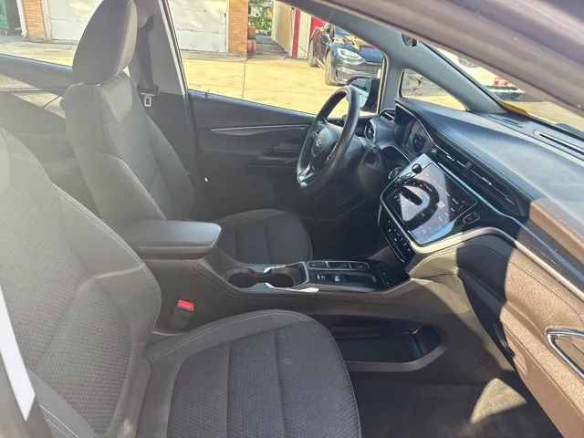 Chevrolet Bolt EV photo 19