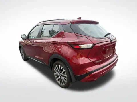 Another view of 2023 Nissan Kicks SR for sale in Milwaukee, WI at Diamond Jim's Motor Cars