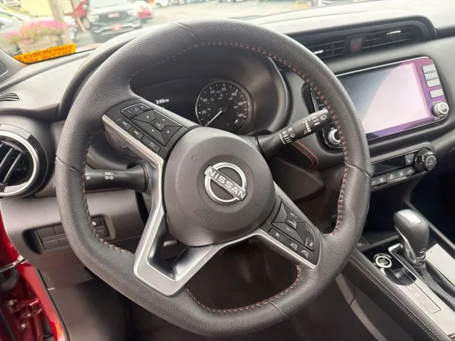 Nissan Kicks photo 14