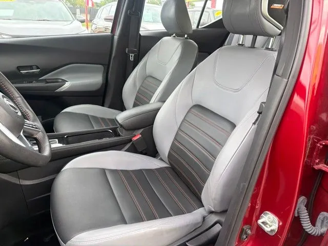 Nissan Kicks photo 17
