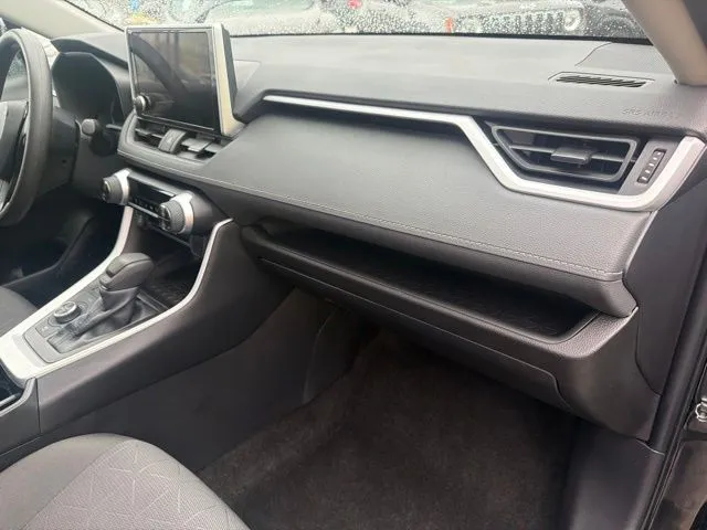 Toyota RAV4 photo 27