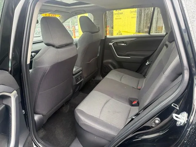 Toyota RAV4 photo 20