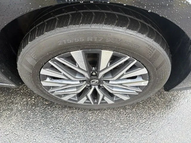 Nissan Altima photo 13