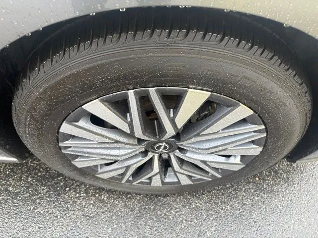 Nissan Altima photo 25