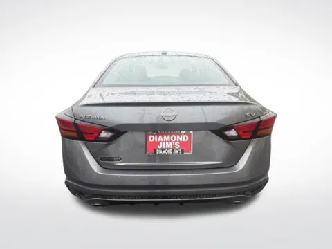 More photos of 2023 Nissan Altima 2.5 SV at Diamond Jim's Motor Cars, WI