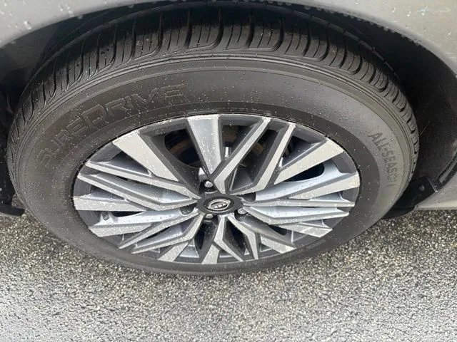 Nissan Altima photo 24