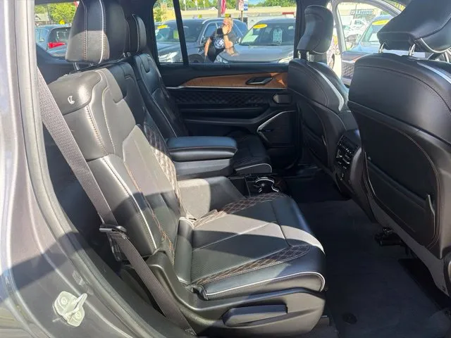 Jeep Grand Cherokee L photo 26
