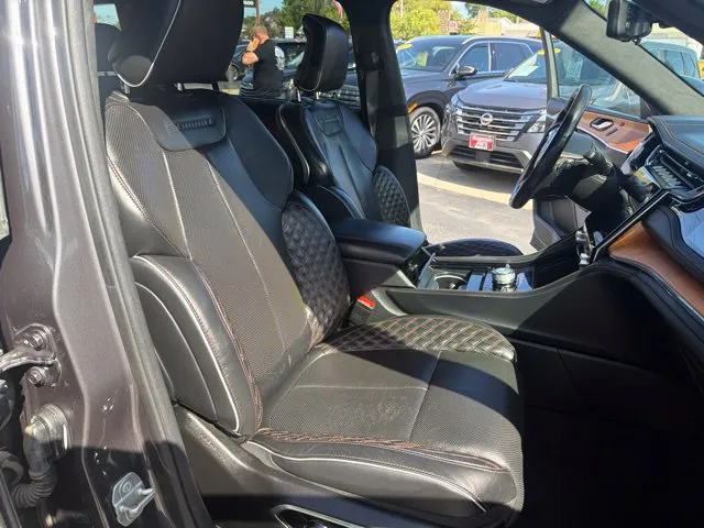 Jeep Grand Cherokee L photo 28