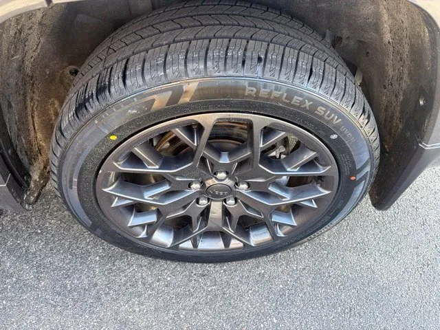 Jeep Grand Cherokee L photo 10